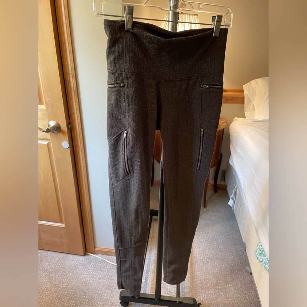 Athleta leggings